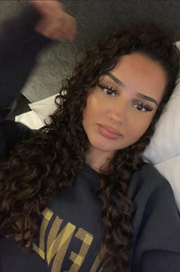 Larissa G.